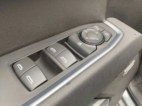 Used 2025 Chevrolet Silverado 1500 RST image 13