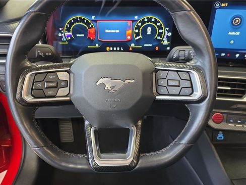 Used 2025 Ford Mustang Premium RWD image 30