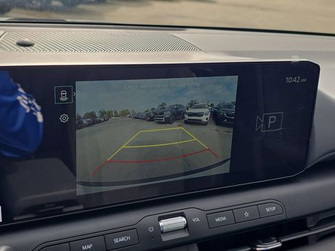 New 2025 Kia K4 LXS image 25