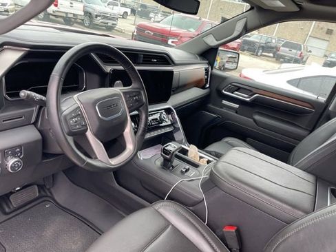 Used 2024 GMC Sierra 1500 Denali image 11