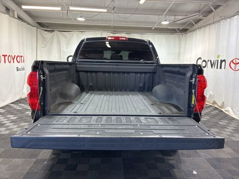Used 2018 Toyota Tundra SR5 RWD image 17