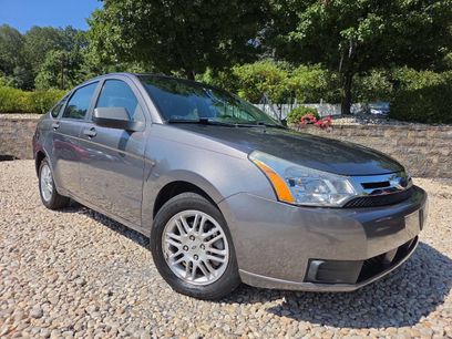 Used 2010 Ford Focus SE
