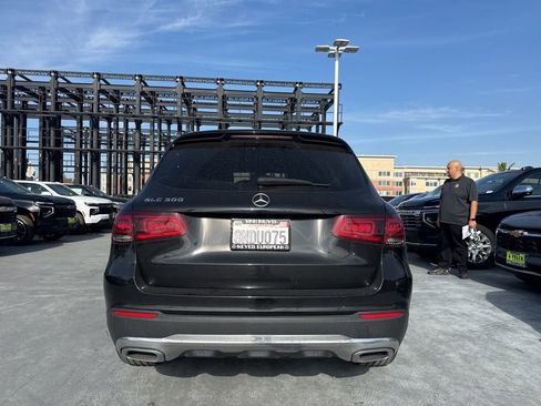 Used 2020 Mercedes-Benz GLC 300 image 5