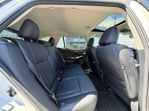 Used 2023 Subaru Outback Limited AWD/4WD image 11