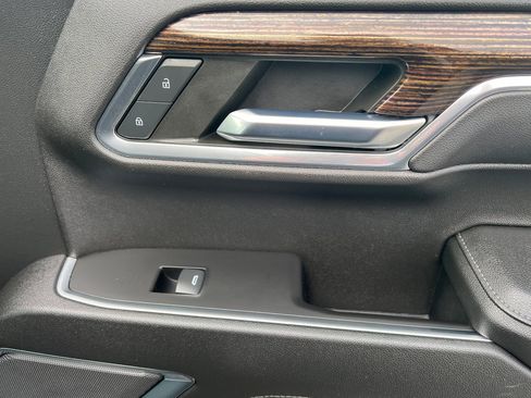 Used 2023 GMC Sierra 1500 Elevation image 19