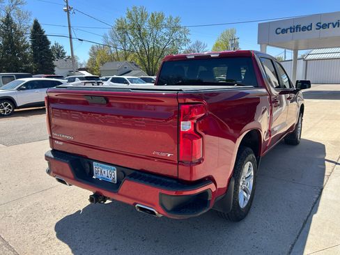 Used 2021 Chevrolet Silverado 1500 RST AWD/4WD image 6