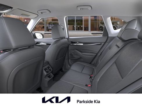 New 2026 Kia Seltos EX FWD image 18