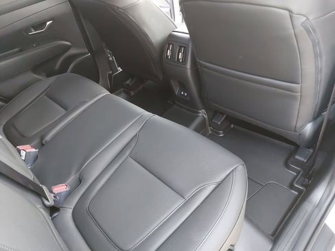 Used 2025 Hyundai Tucson SEL image 11