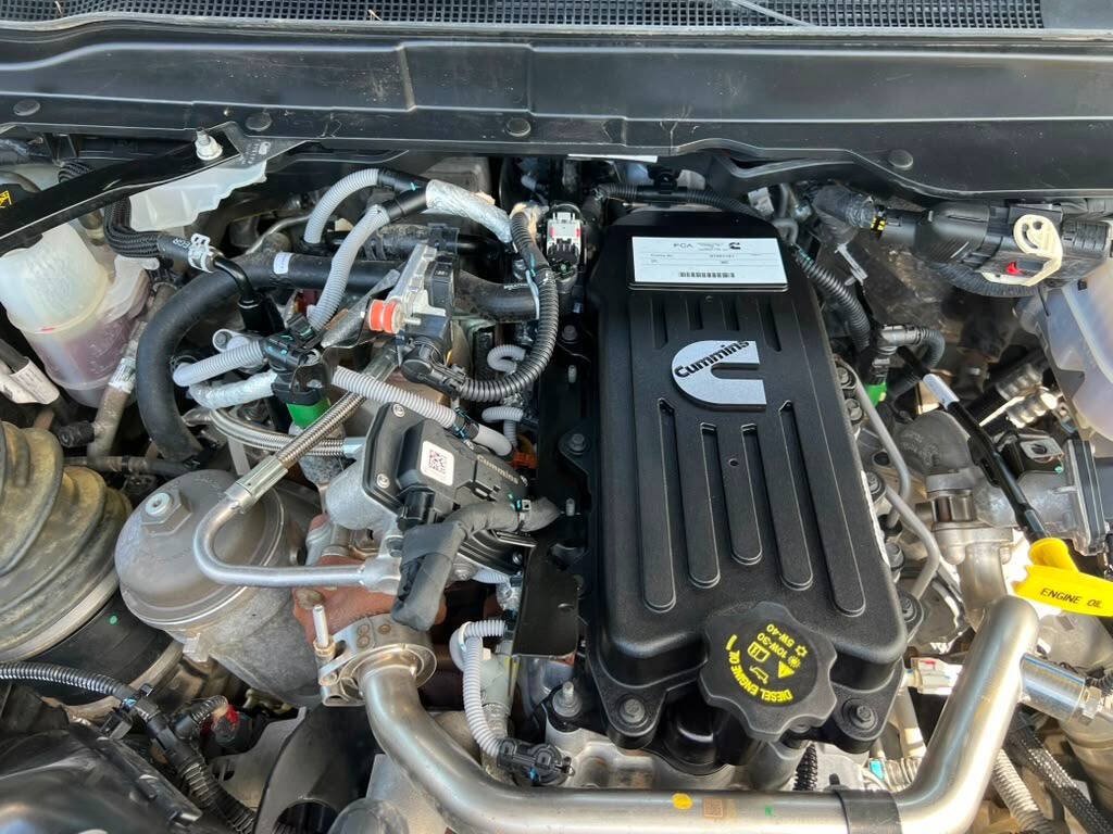 Used 2025 RAM 3500 Big Horn AWD/4WD image 20