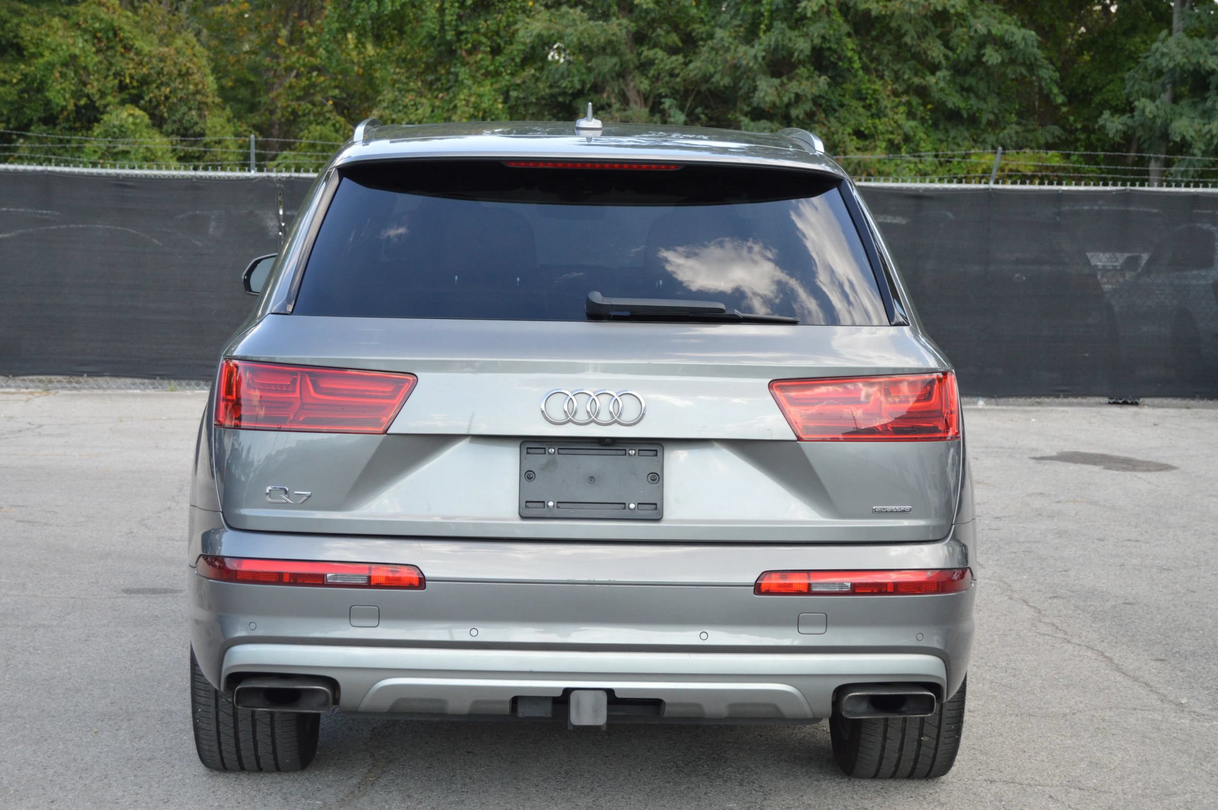 Used 2017 Audi Q7 2.0T Premium Plus w/ Premium Plus Package AWD/4WD image 5