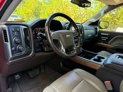 Used 2018 Chevrolet Silverado 1500 LTZ w/ Sport Package AWD/4WD image 9