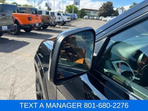 Used 2018 Jeep Grand Cherokee SRT w/ Trailer Tow Group IV AWD/4WD image 13