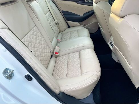 Used 2022 Nissan Maxima Platinum w/ Sport Mat Group FWD image 29