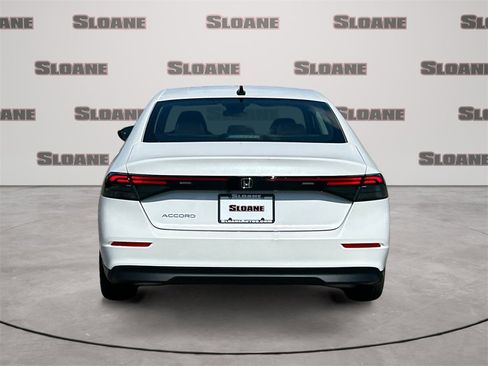New 2025 Honda Accord SE image 4