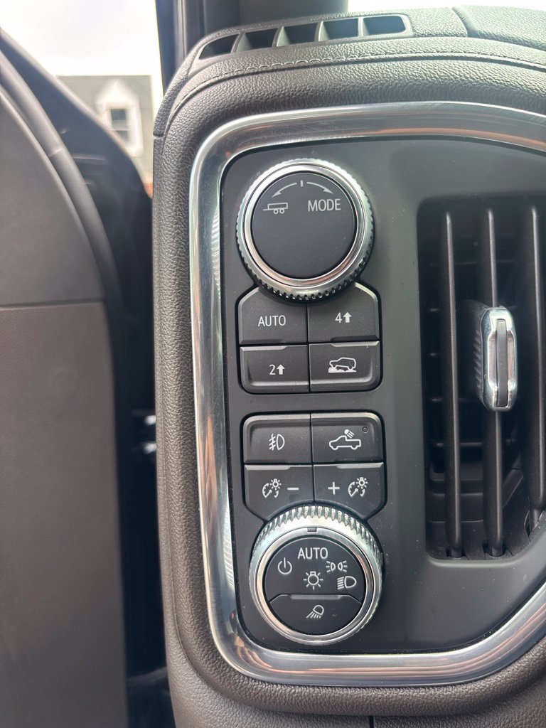 Used 2020 GMC Sierra 1500 SLT w/ SLT Premium Plus Package AWD/4WD image 21