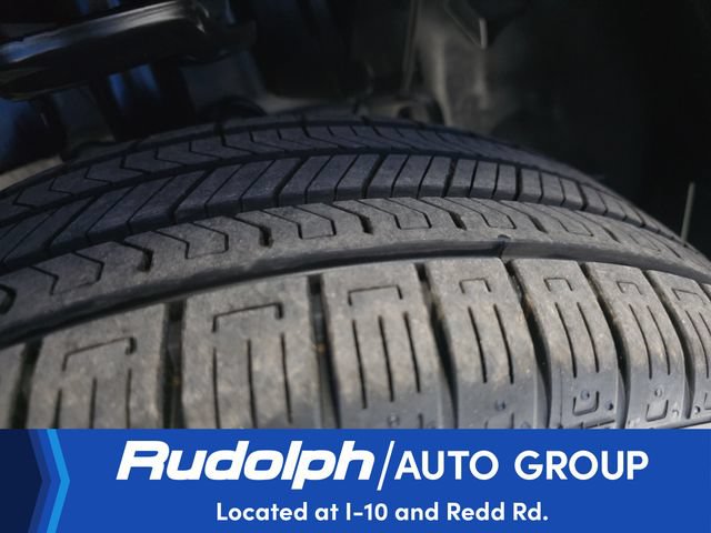 Used 2023 Jeep Renegade Latitude AWD/4WD image 29