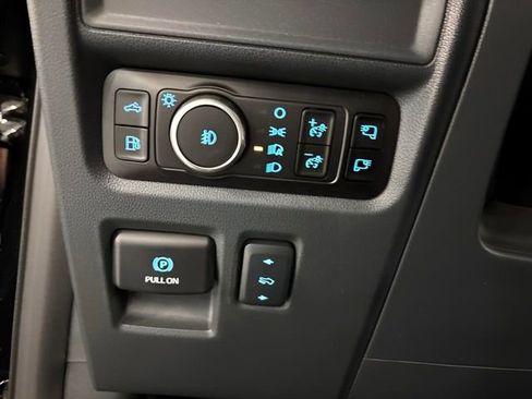 New 2025 Ford F150 Lariat w/ Equipment Group 501A Mid image 36