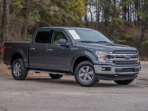 Used 2018 Ford F150 XLT w/ Equipment Group 301A Mid image 3