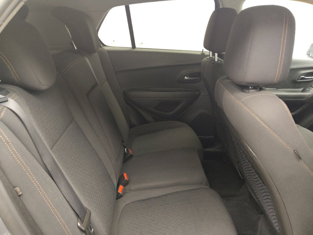 Used 2020 Chevrolet Trax LS w/ Tint and Cruise Package FWD image 19