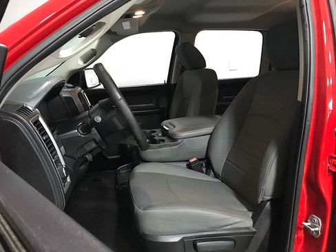 Used 2016 RAM 1500 Tradesman w/ Popular Equipment Group AWD/4WD image 11