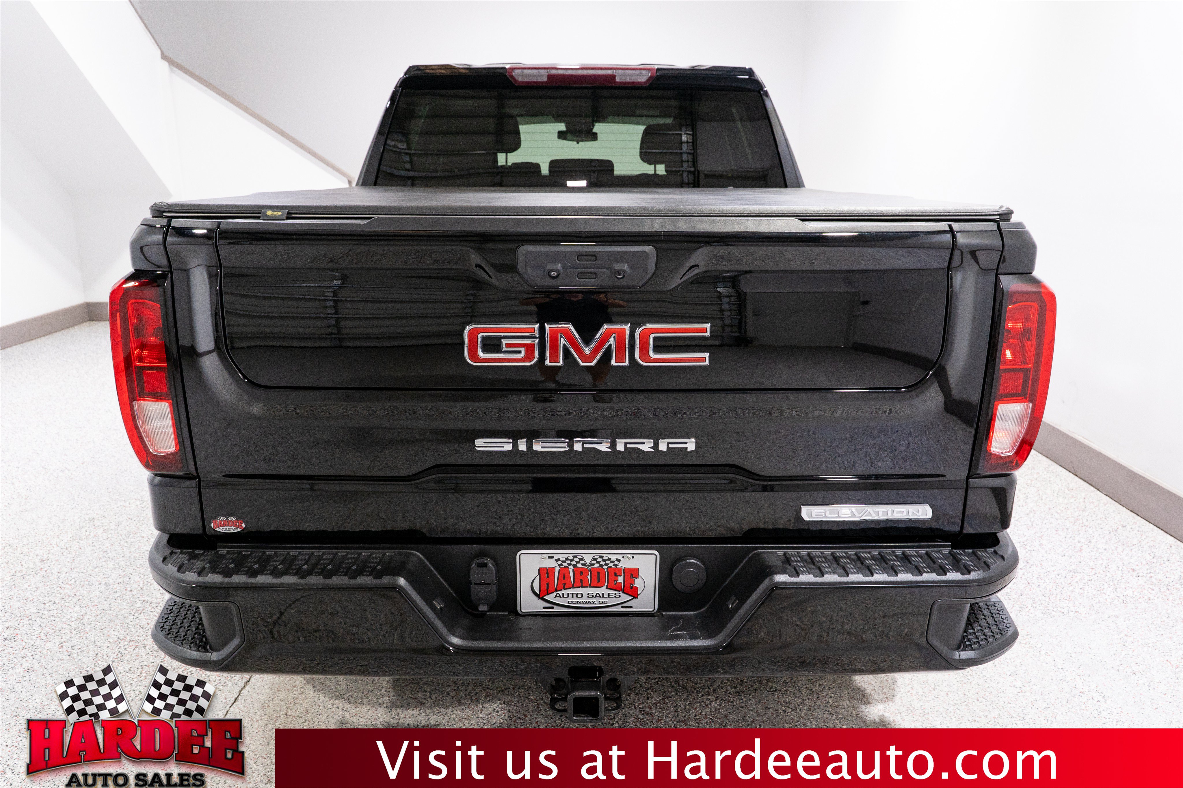 Used 2022 GMC Sierra 1500 Elevation AWD/4WD image 4