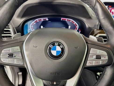 Used 2024 BMW X4 xDrive30i w/ Parking Assistance Package AWD/4WD image 16