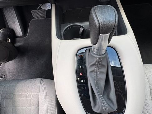 Used 2025 Honda HR-V LX image 20