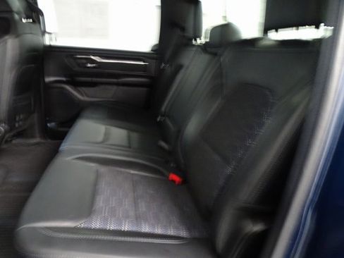 Used 2020 RAM 1500 Big Horn w/ Built-to-serve Edition image 4