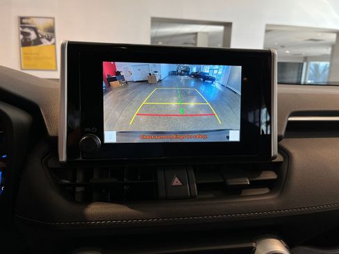 Used 2025 Toyota RAV4 LE image 24