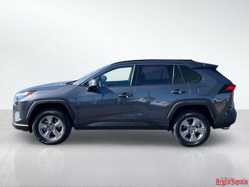 Certified 2025 Toyota RAV4 XLE AWD/4WD image 4