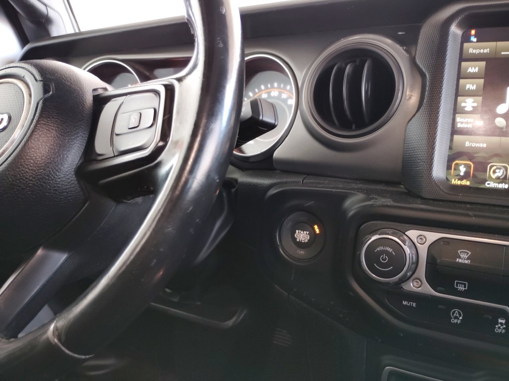 Used 2022 Jeep Gladiator Sport AWD/4WD image 29