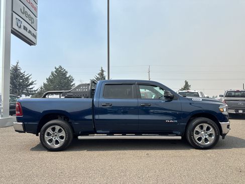 Used 2023 RAM 1500 Big Horn AWD/4WD image 2