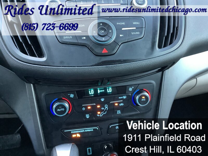 Used 2017 Ford Escape SE AWD/4WD image 32