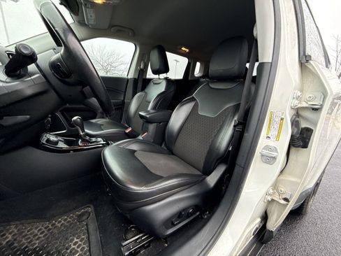 Used 2020 Jeep Compass Latitude image 13