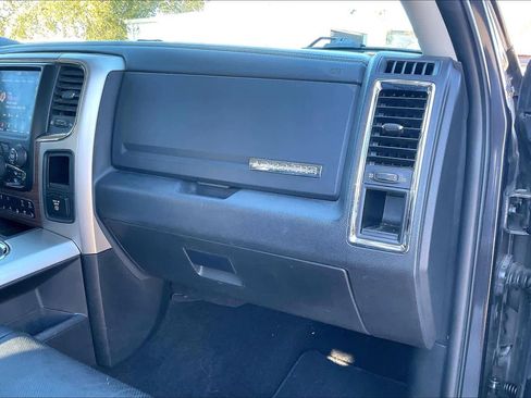 Used 2018 RAM 1500 Laramie w/ Convenience Group image 15