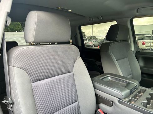 Used 2018 Chevrolet Silverado 1500 LT AWD/4WD image 13