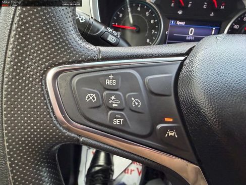 Used 2020 Chevrolet Equinox LT AWD/4WD image 19
