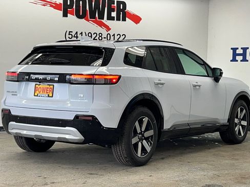 New 2026 Honda Prologue Touring image 3