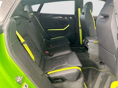Used 2025 Lamborghini Urus SE AWD/4WD image 21