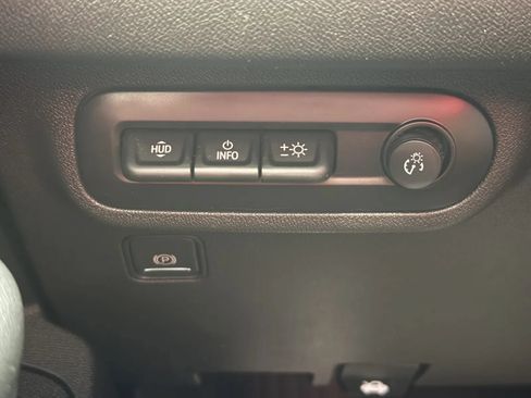 Used 2022 GMC Terrain AT4 w/ Infotainment Package II AWD/4WD image 37