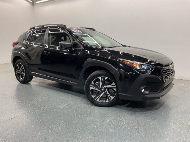 Used 2025 Subaru Crosstrek 2.5i Premium AWD/4WD image 1