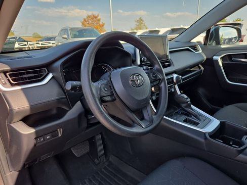 Used 2024 Toyota RAV4 XLE FWD image 2