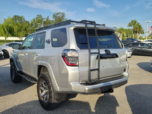 Used 2020 Toyota 4Runner TRD Off-Road Premium w/ Moonroof Package AWD/4WD image 23