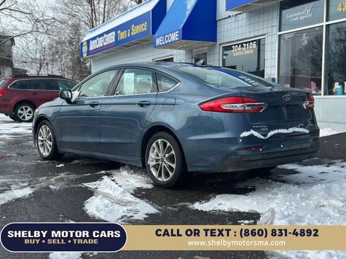 Used 2019 Ford Fusion SE image 8