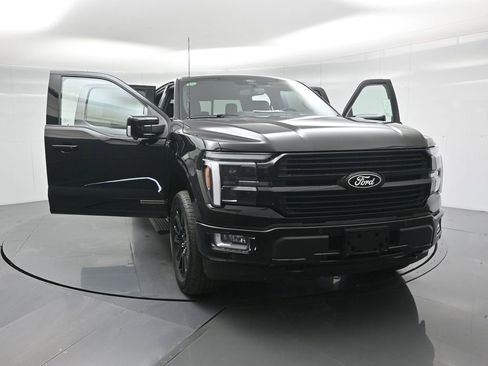 New 2025 Ford F150 Platinum w/ Equipment Group 702A High image 30