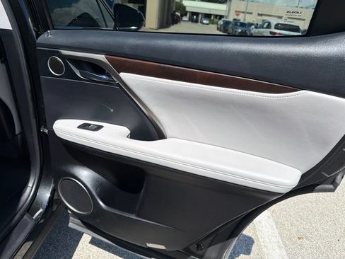 Certified 2022 Lexus RX 350 FWD w/ Premium Package image 16