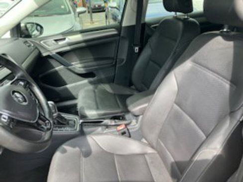 Used 2015 Volkswagen Golf TDI S image 7