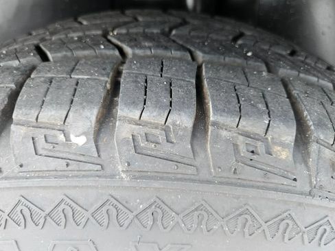 Used 2015 Ford Taurus SEL w/ Equipment Group 201A FWD image 28