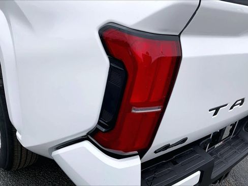 New 2026 Toyota Tacoma SR5 AWD/4WD image 14