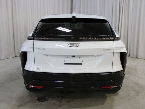 New 2026 Cadillac Lyriq Sport AWD/4WD image 30